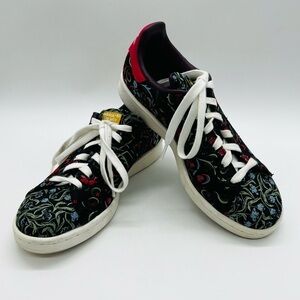 Adidas Stan Smith Embroidered Black Sneakers with Red and Blue Accents Size 5.5